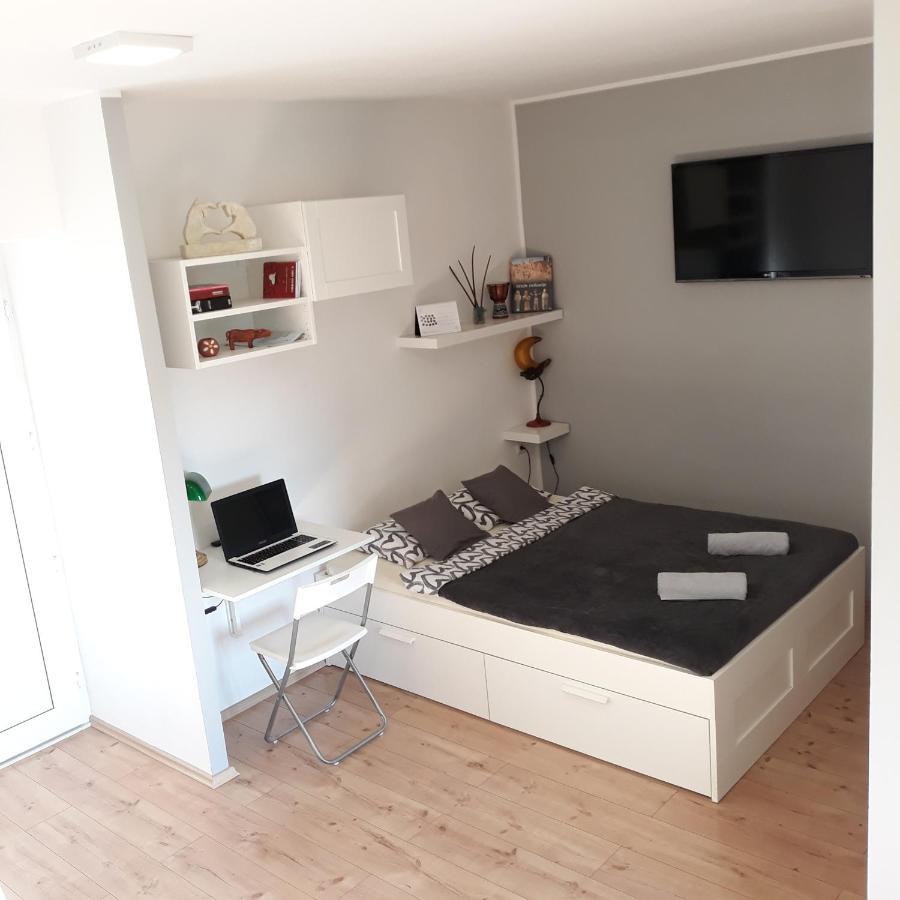Studio Apartman "Nicole" Pula Dış mekan fotoğraf